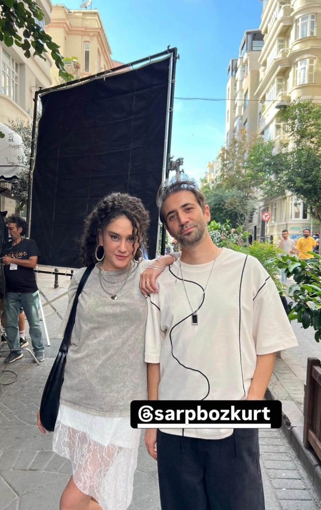 ÖZEL HABER - Zeynep Koçak'tan yeni dizi geliyor! Araf sete çıktı!