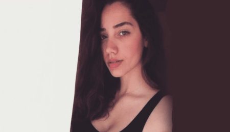 Özge Özacar da Ece Uslu ve Emre Kınay'ın Sevgili Geçmiş dizisinin kadrosunda!