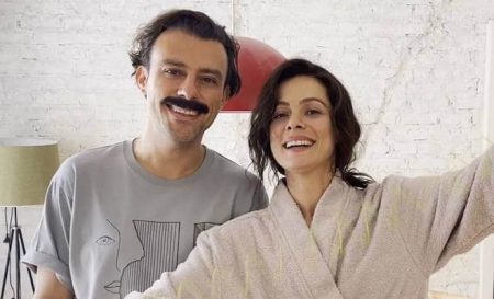 Özge Özpirinçci’nin Yeni Dizisi İlk ve Son için Resmi Duyuru Geldi