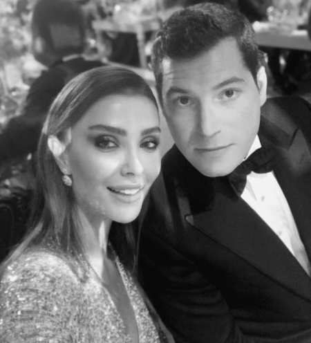 Özge Ulusoy'dan sevgilisine romantik kutlama!