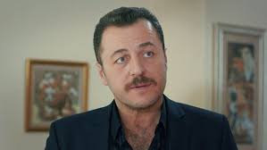 Özgür Çevik ve Yetkin Dikinciler Yeşilçam dizisinin kadrosunda!