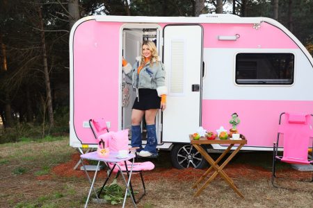 ''Pembe Pijama Karavan''  programında