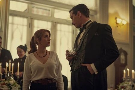 Pera Palas'ta Gece Yarısı Yayınlandı! Nasıl Bir Dizi?