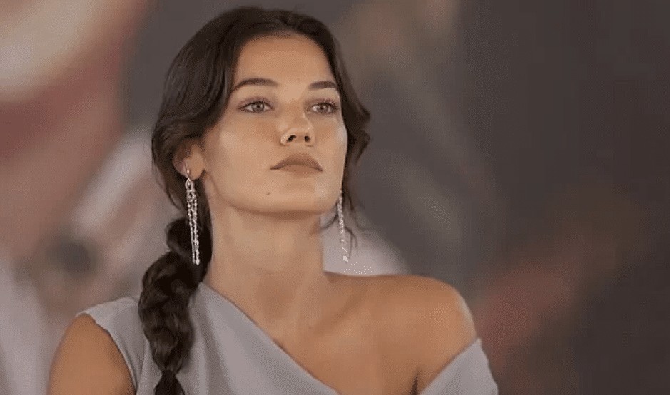 Pınar Deniz’den ‘kadına şiddet’ açıklaması! Pınar Deniz'den 'kadına şiddet' açıklaması!