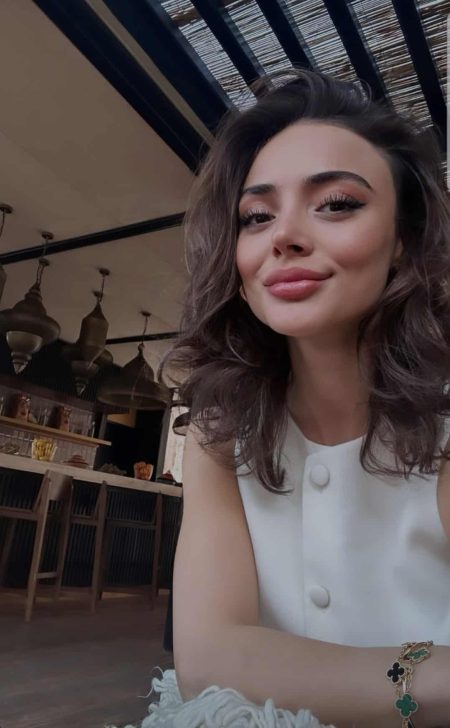 Rabia Soytürk'ten el ele paylaşım!