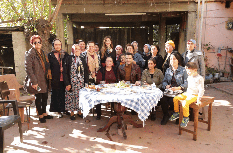 Ramo dizisinin başrolü Murat Yıldırım Adanalı kadınlarla bir araya geldi!