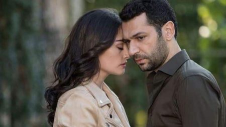Ramo Sibel (Esra Bilgiç) kimdir?