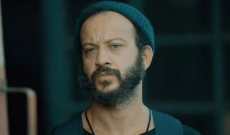 Rıza Kocaoğlu fotoşop iddiasını ti’ye aldı Rıza Kocaoğlu fotoşop iddiasını ti'ye aldı