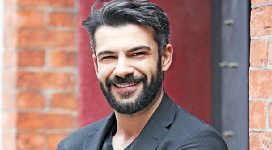 Rüzgar Aksoy