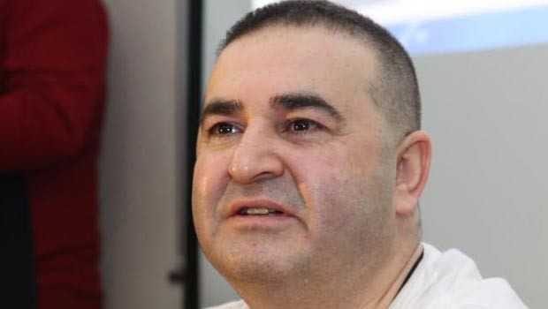 Şafak Sezer kalp krizi geçirdi