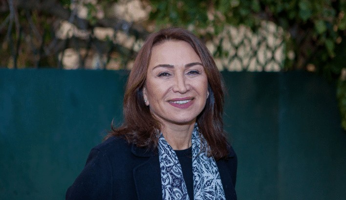 “Şahmeran” kod adlı dizinin kadrosuna Demet Akbağ da katıldı! "Şahmeran" kod adlı dizinin kadrosuna Demet Akbağ da katıldı!