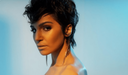 Sahra Şaş Menajerimi Ara’nın 16. Bölümüne  konuk oluyor!