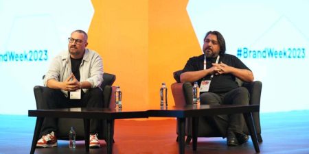 Şahsiyet döndü: Onur Saylak ve Hakan Günday süreci anlattı