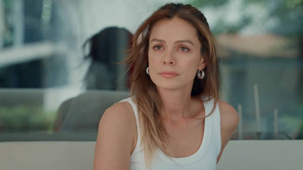 Sandık Kokusu 26. Bölüm (Sezon Finali) tanıtımı yayında! Karsu ve Kıvanç evleniyor mu?