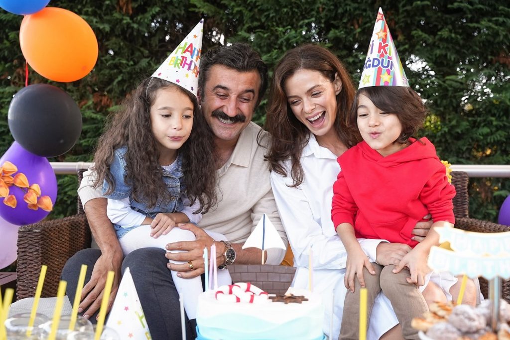 Sandık Kokusu ekran serüvenine başladı! Kuzey yıllar sonra evine geri dönüyor!