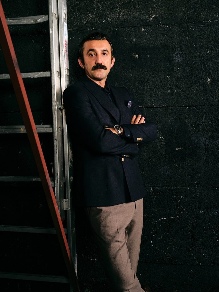 Sandık Kokusu'nun Reha'sı kimdir? Necip Memili kimdir?