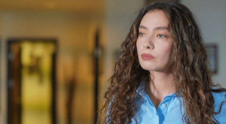 Sefirin Kızı'ndan ayrılan Neslihan Atagül Hollywood yolcusu!