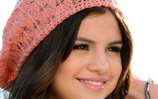 Selena Gomez kendini toplayamıyor!