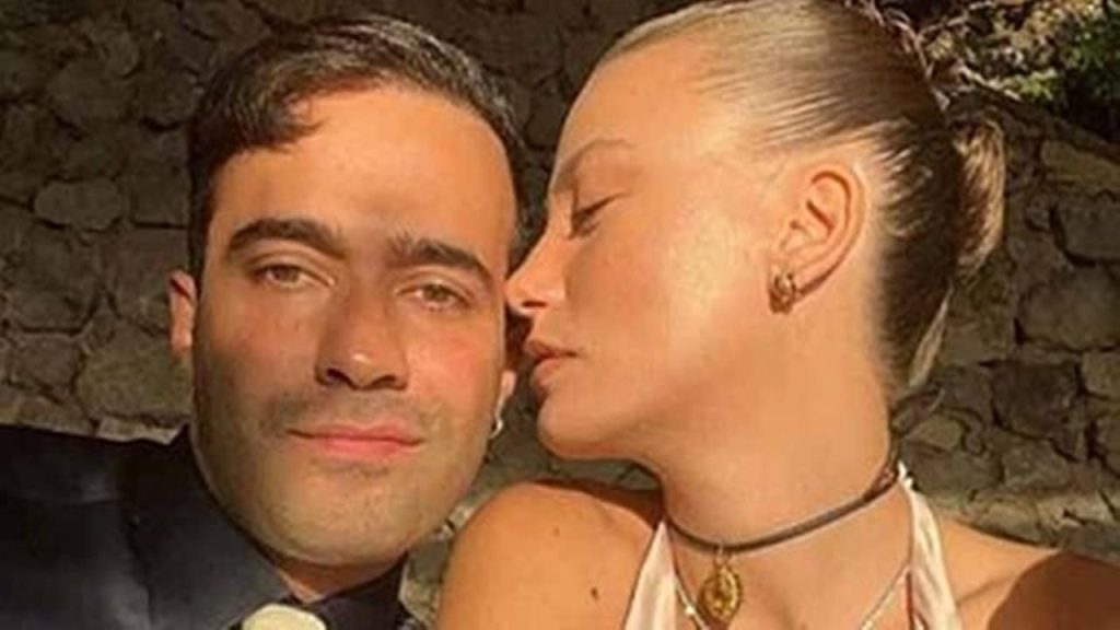 Serenay Sarıkaya ile Mert Demir'in ayrılmasının sır perdesi!
