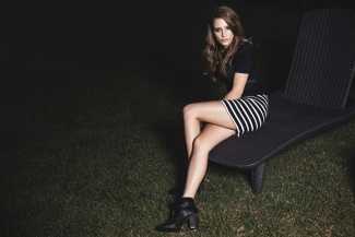 Serenay Sarıkaya paraya para demiyor!