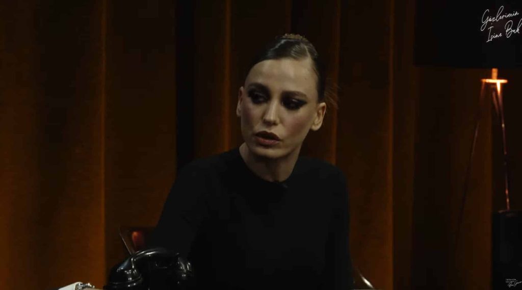Serenay Sarıkaya'nın