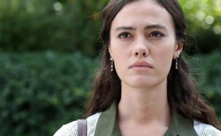 Serkan Çayoğlu'nun Kıbrıs dizisinde partneri Gülper Özdemir oldu!