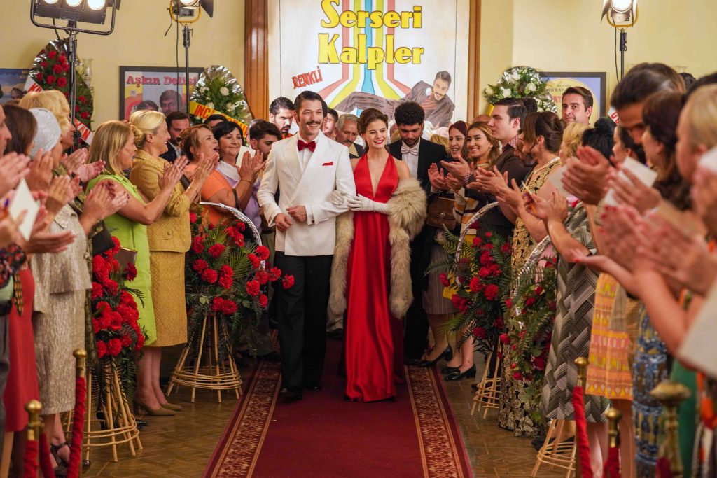 'Sevda Mecburi İstikamet' filmi vizyonda!