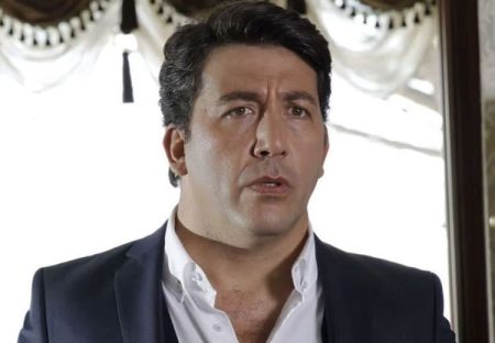 Sevgili Geçmiş Cemal Karalar (Emre Kınay) kimdir?
