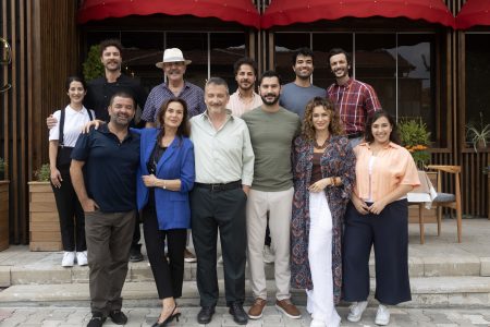 Sezonun en ‘lezzetli’ filmi geliyor!  “Aşk ve Yemek” filminin çekimleri başladı!