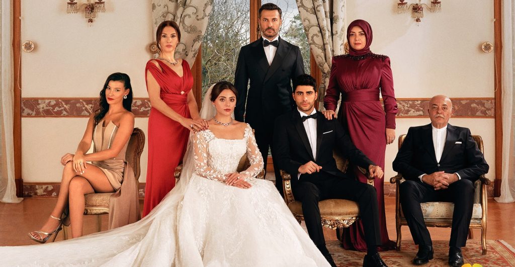 Show TV'den yeni dizi: Kızılcık Şerbeti