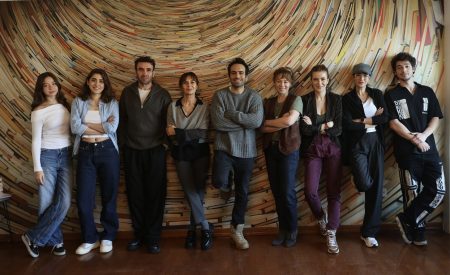 Show TV'nin “Bahardan Önce” kod adlı yeni dizisinin okuma provası gerçekleşti!