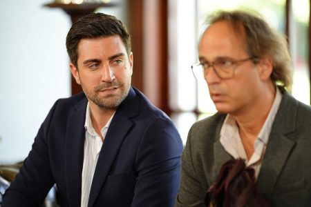 Show TV'nin merakla beklenen yeni dizisi 'Kalpazan'ın ilk tanıtımı yayınlandı!
