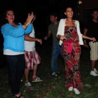 Show TV'nin yeni dizisine davullu zurnalı tanıtım