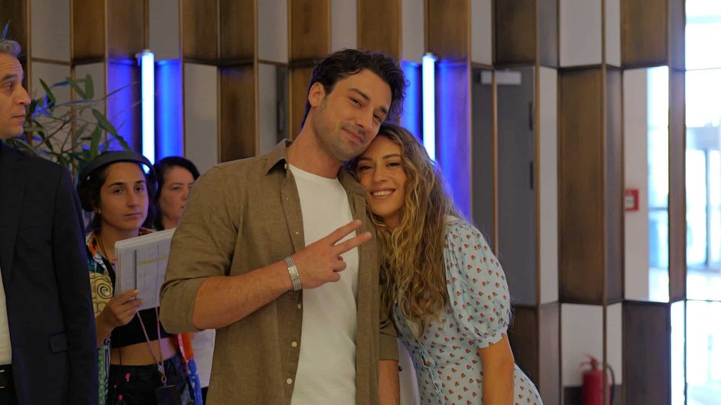Sinem Kobal ve Alp Navruz'un başrollerinde olduğu Her Şeyin Başı Merkür'ün ilk tanıtımı yayınlandı!