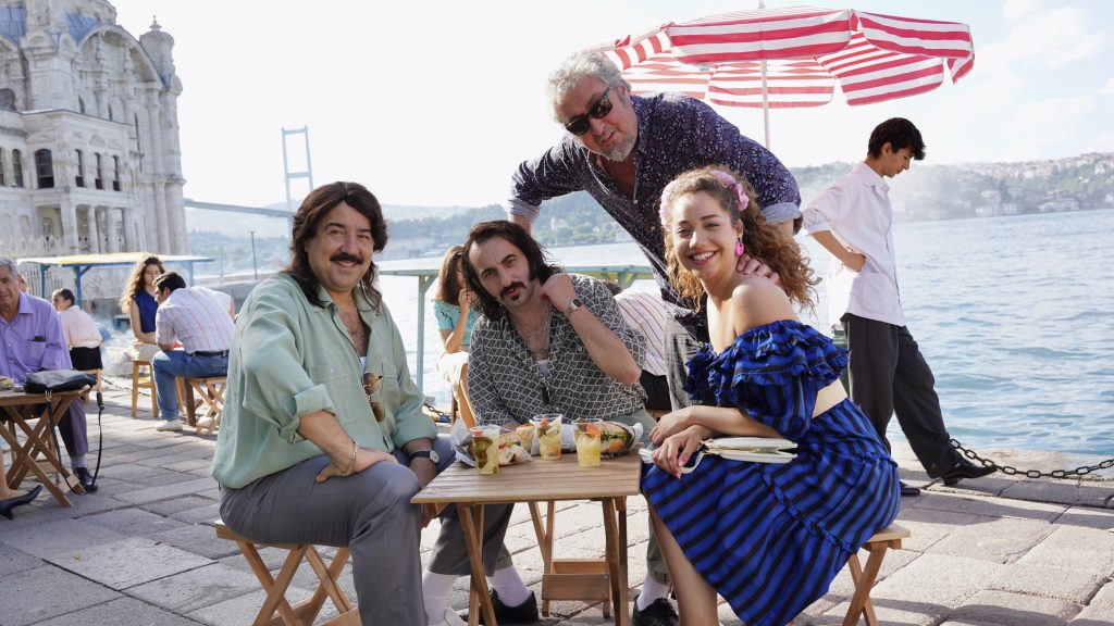 Sinemalara şenlik geliyor: Ata Demirer filmi “Bursa Bülbülü” 6 Ekim’de sinemalarda!