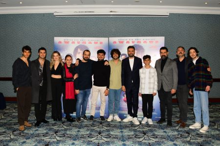 Son yılların en umut aşılayan filmi "Hayatla Barış" için geri sayım başladı