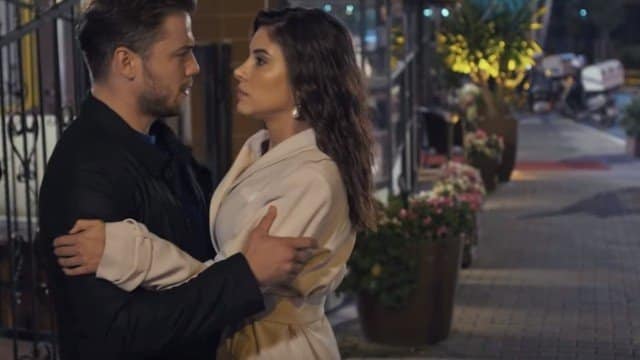 Söz dizisinin Derya ve Yavuz'u en popüler dizi çifti seçildi!