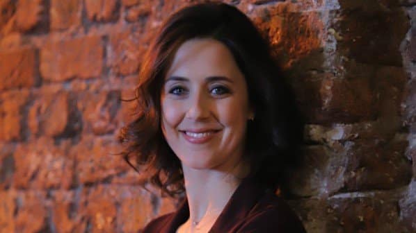 Söz Linda (Melis Birkan) kimdir?