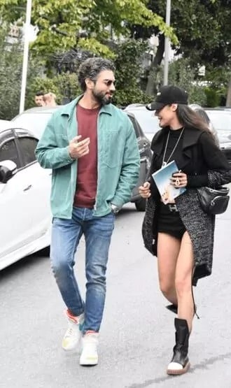 Şükrü Özyıldız ve sevgilisi Büşra Cebe yollarını ayırdı!