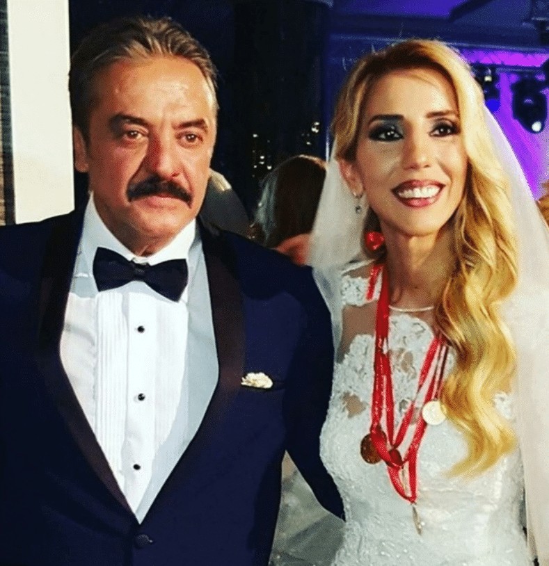 Sürpriz ayrılık! Ünlü çift boşandı Sürpriz ayrılık! Ünlü çift boşandı