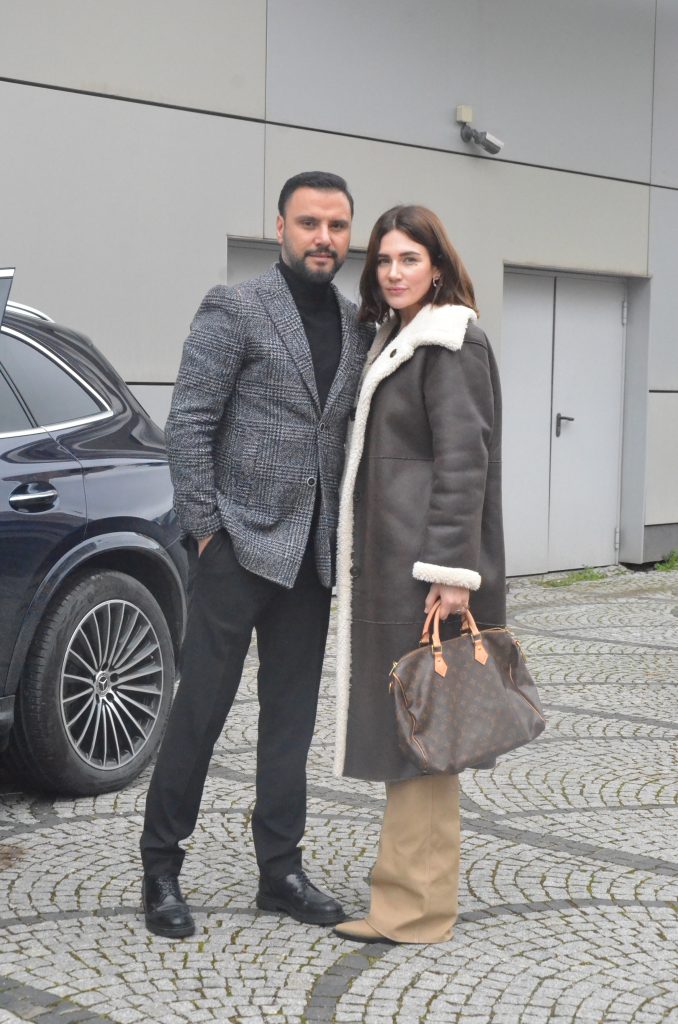 Sürpriz doğum günü düzenlediler