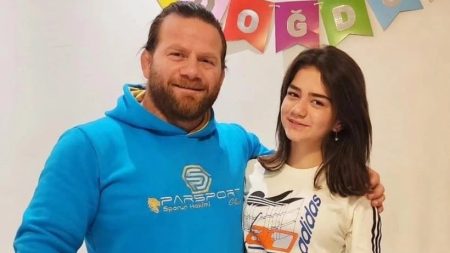 Survivor yarışmacısı Okay Köksal'ın kızı 8. Kattan düştü!