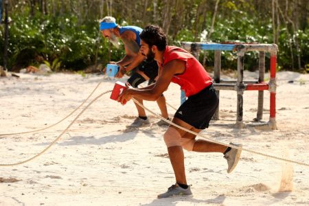 Survivor'da 3. dokunulmazlık oyununu hangi takım kazandı? "Ben Biliyorum" oyununda eğlenceli anlar!