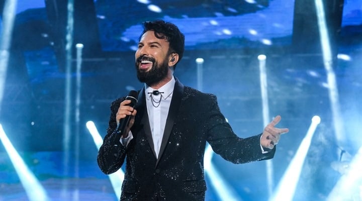 Tarkan'dan Cumhuriyet'in 100. yılına özel marş: "Sen Rahat Uyu"