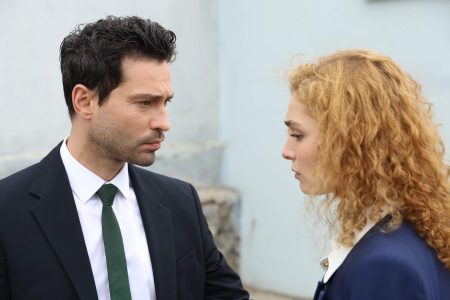 Taş Kağıt Makas dizisine flaş transfer! Hangi ünlü isim diziye dahil olacak?