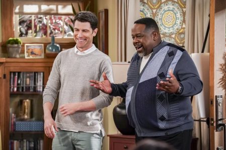The Neighborhood 4. sezon olacak mı? CBS'ten erken karar!