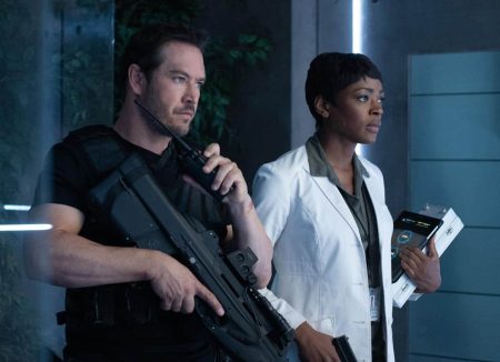 The Passage 1. sezon 9. ve 10. bölüm ne zaman? Sezon finali fragmanı ve konusu