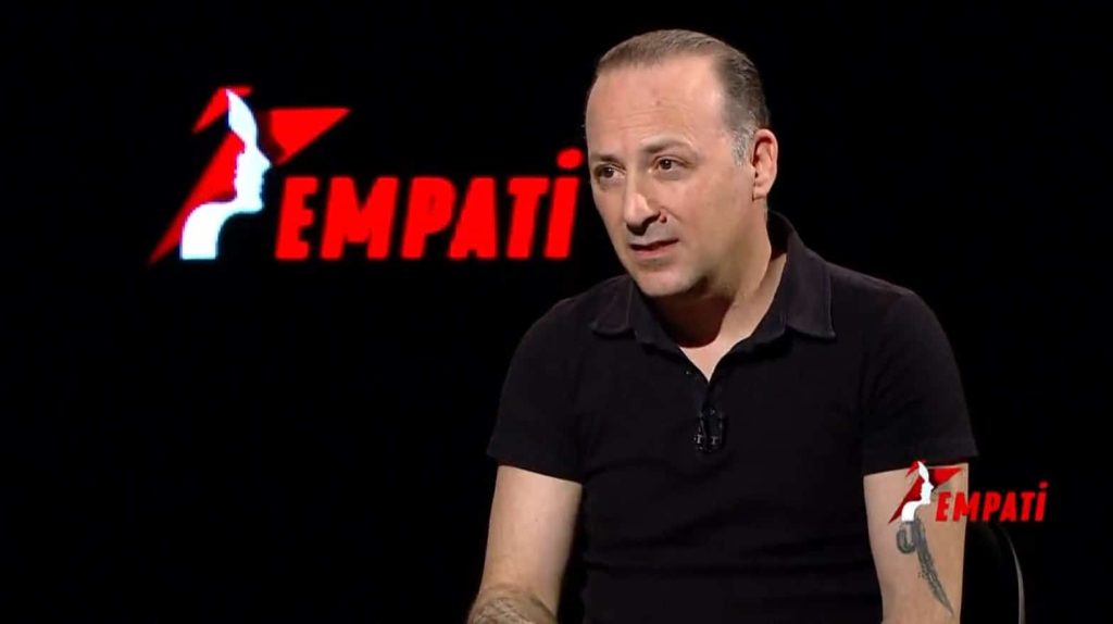 Tolga Çevik: "Aşka inanmıyorum!"