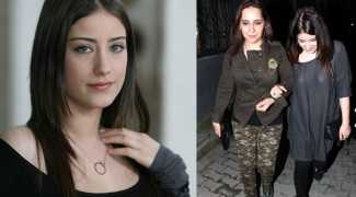 Transparan modasına Hazal Kaya da uydu!