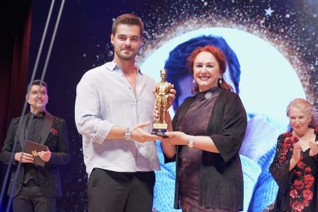 TRT 1’in sevilen dizisi Gönül Dağı